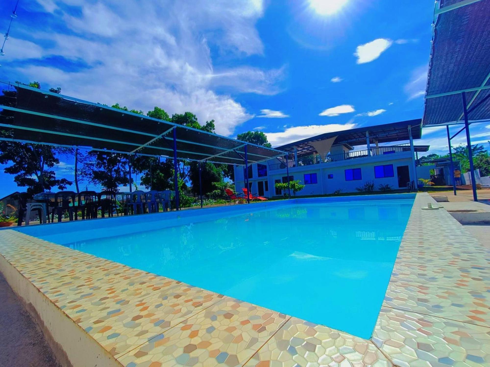 Concetta Tourist Inn Manolo Fortich Экстерьер фото